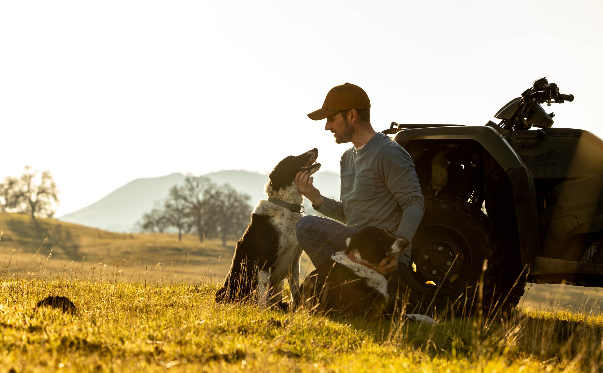 MIC_MAN_WITH_DOG_7746-Enhanced-RD-NR